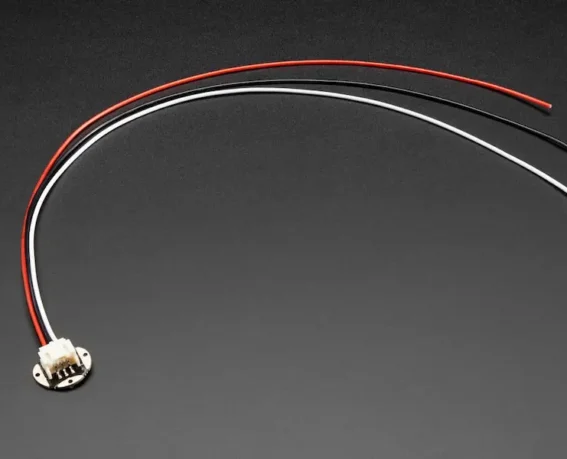 Adaptador cosible JST con 3 pines de Flora con cable conectado